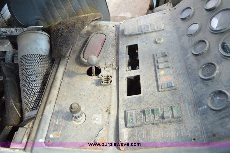 image for item G3635 Elgin street sweeper