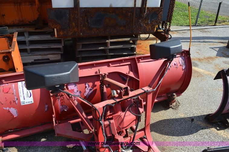 image for item G3638 7.5'W snow plow