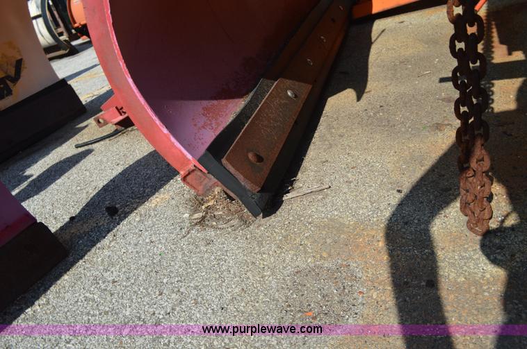 image for item G3638 7.5'W snow plow