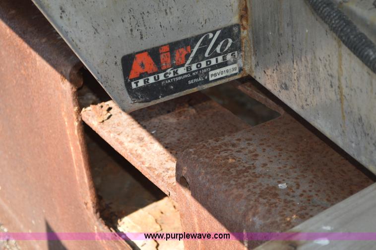 image for item G3639 Air-Flo stainless steel salt spreader