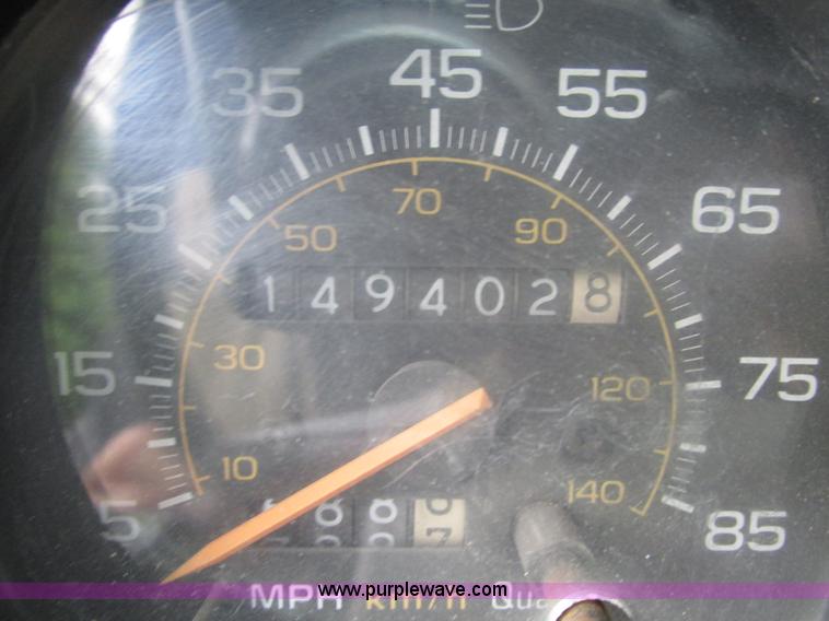 image for item H4584 1991 Chevrolet van