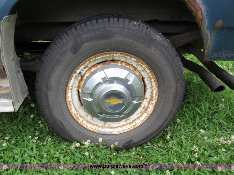 image for item H4584 1991 Chevrolet van