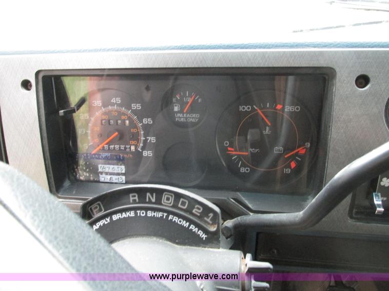 image for item H4585 1995 Chevrolet G10 van