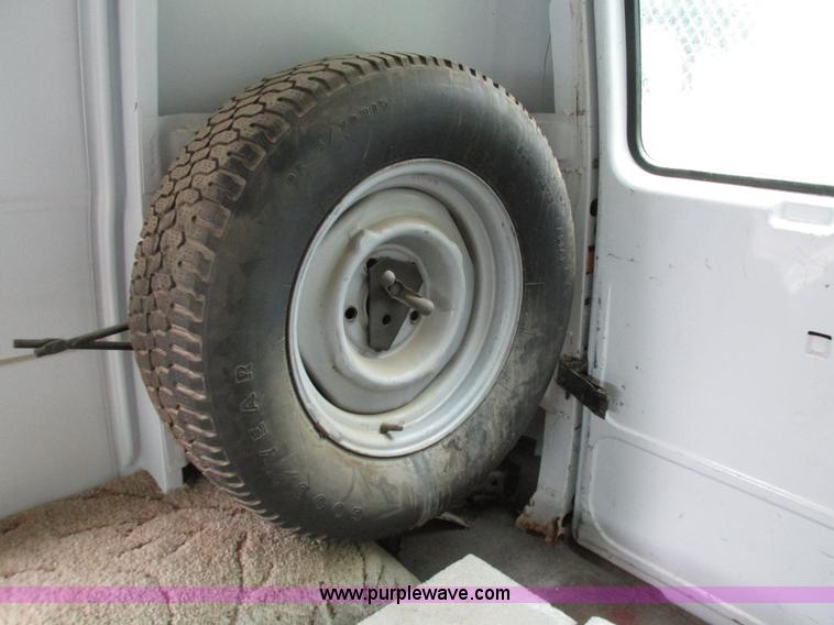 image for item H4585 1995 Chevrolet G10 van