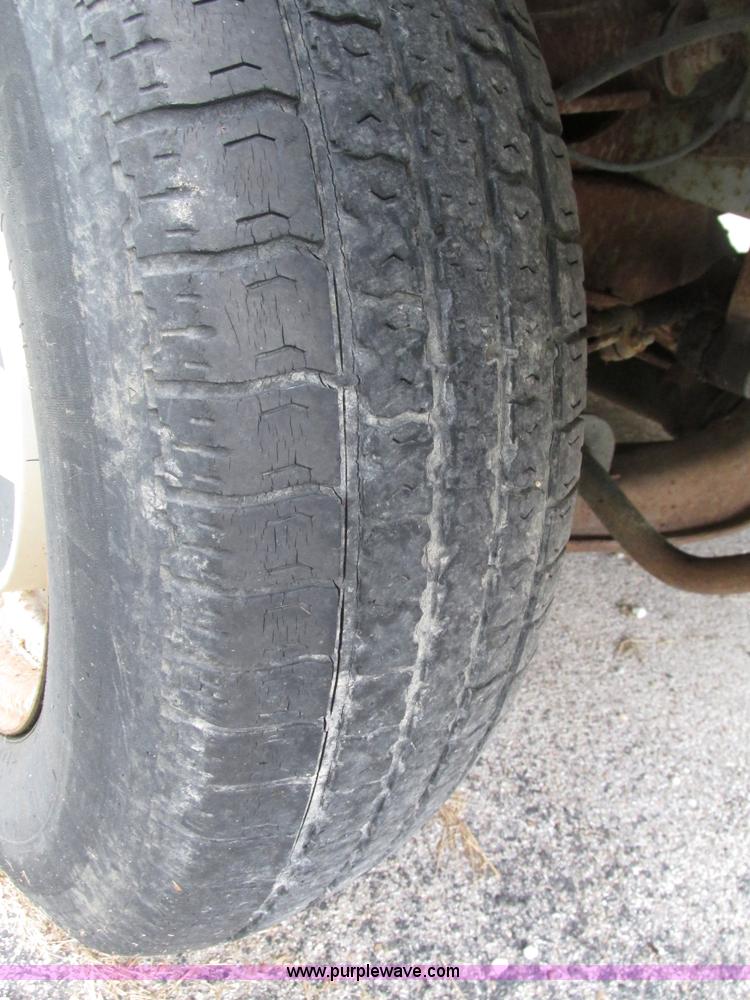 image for item H4585 1995 Chevrolet G10 van