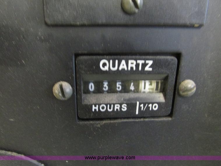 image for item H4602 1993 Onan 350DFCC generator