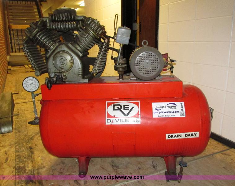 image for item H4609 Devilbiss air compressor