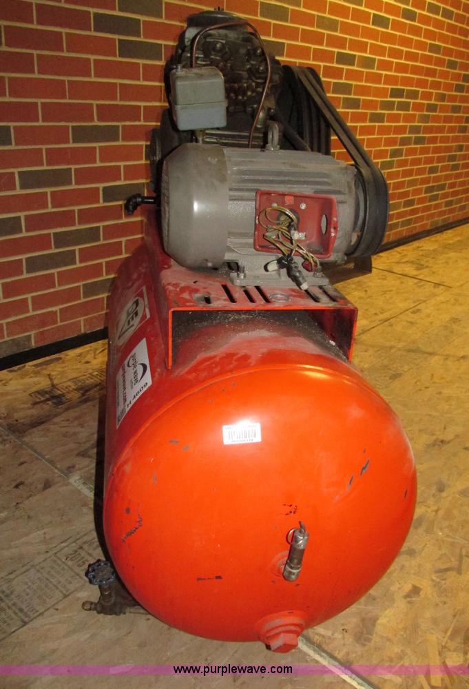 image for item H4609 Devilbiss air compressor