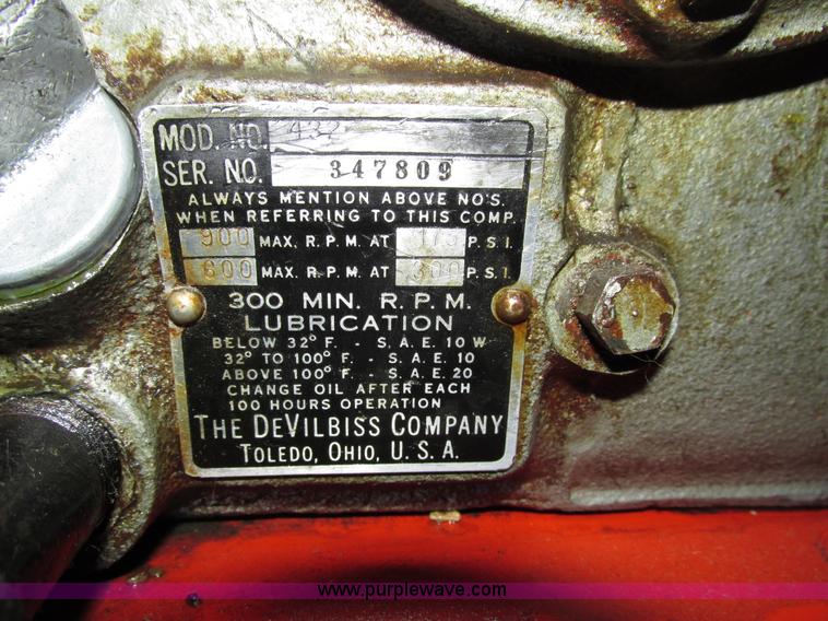 image for item H4609 Devilbiss air compressor