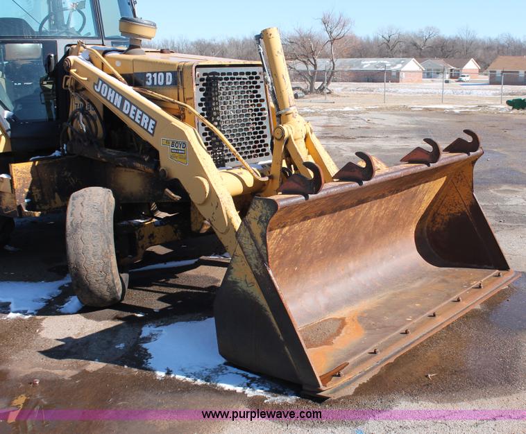 image for item H5830 1994 John Deere 310D backhoe