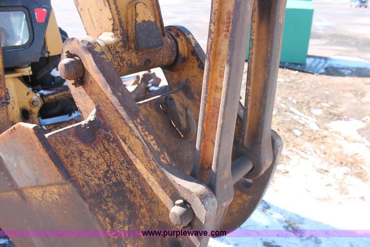 image for item H5830 1994 John Deere 310D backhoe
