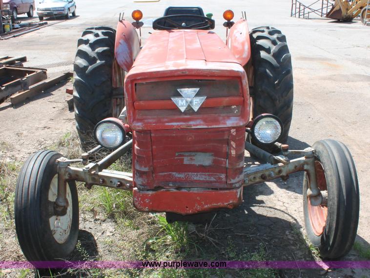 image for item H5831 1971 Massey-Ferguson 135 tractor