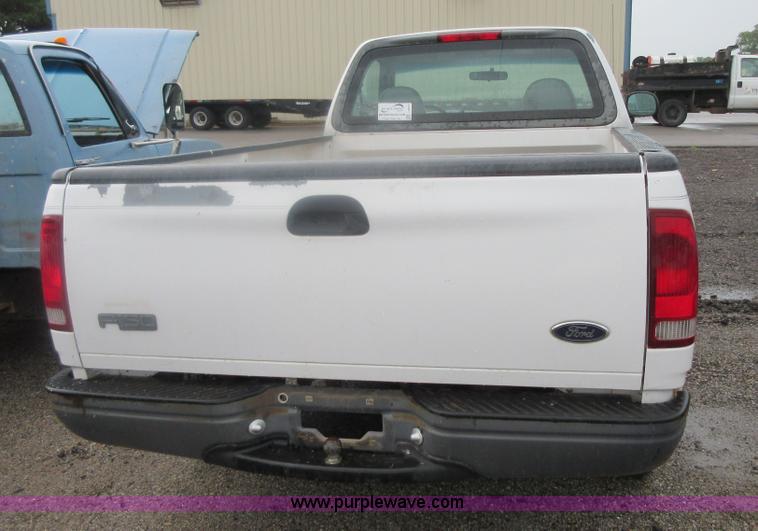 image for item I2077 1998 Ford F150 pickup truck