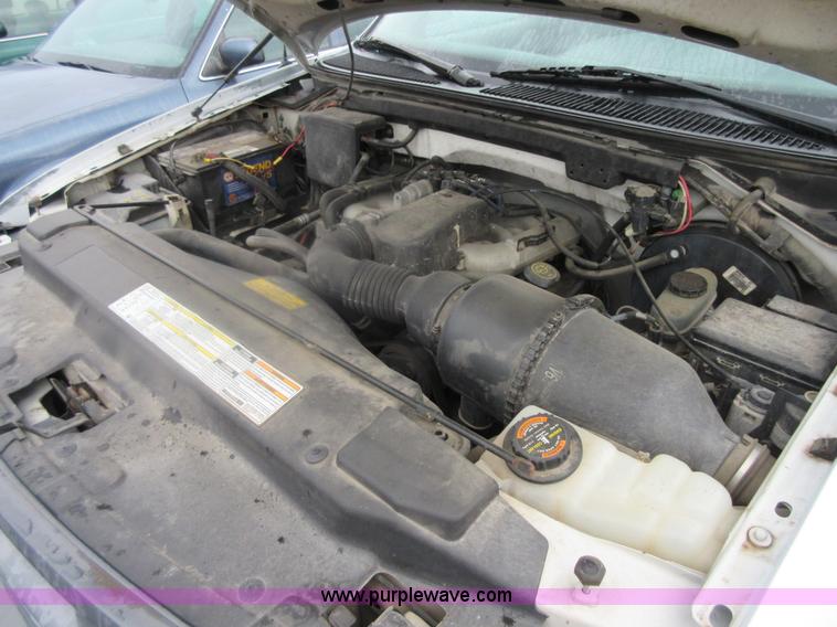 image for item I2077 1998 Ford F150 pickup truck