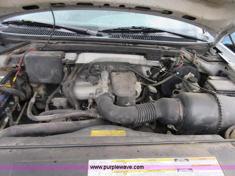 image for item I2077 1998 Ford F150 pickup truck