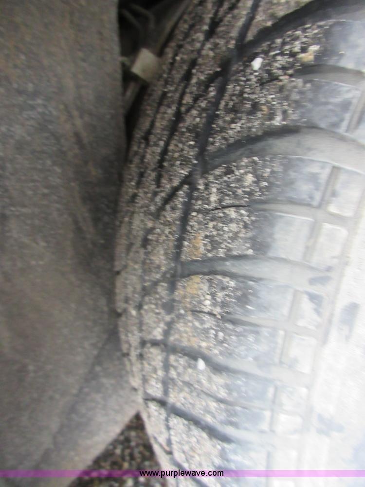 image for item I2078 1997 Ford Crown Victoria Police Interceptor