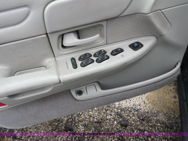 image for item I2079 2001 Ford Crown Victoria Police Interceptor
