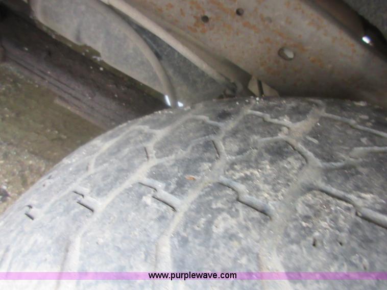 image for item I2085 1996 Chevrolet 1500 pickup truck