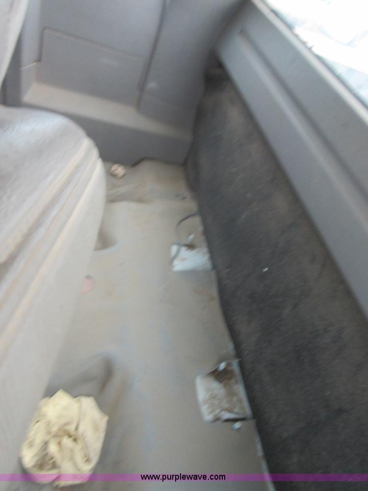 image for item I2085 1996 Chevrolet 1500 pickup truck