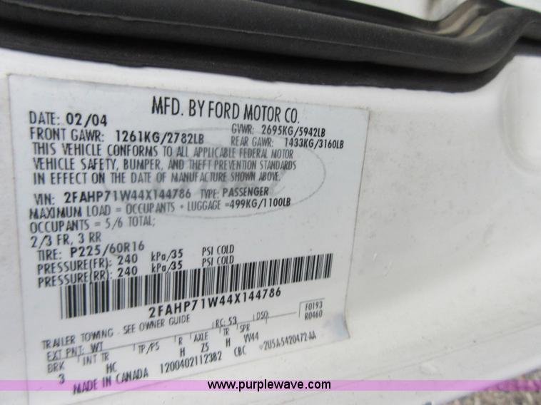 image for item I2086 2004 Ford Crown Victoria Police Interceptor