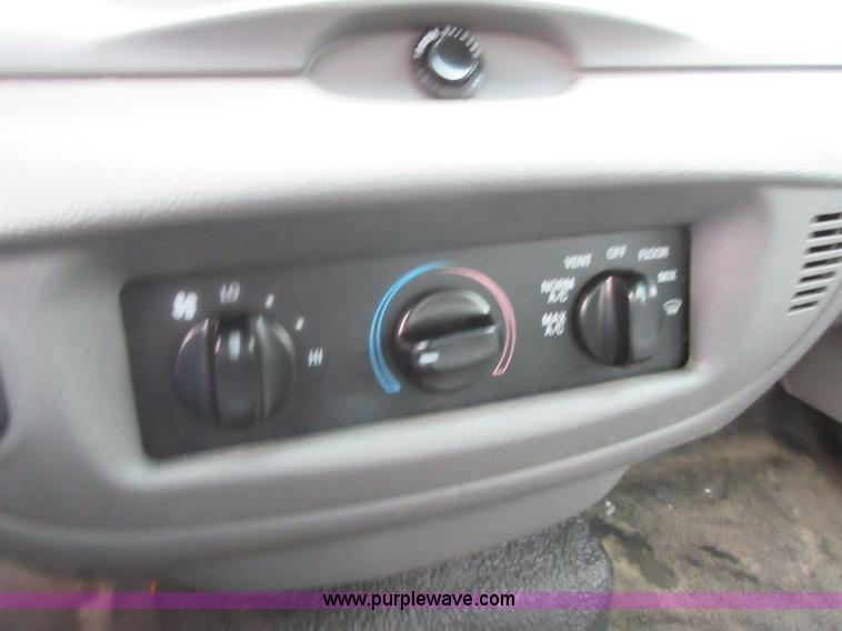 image for item I2086 2004 Ford Crown Victoria Police Interceptor