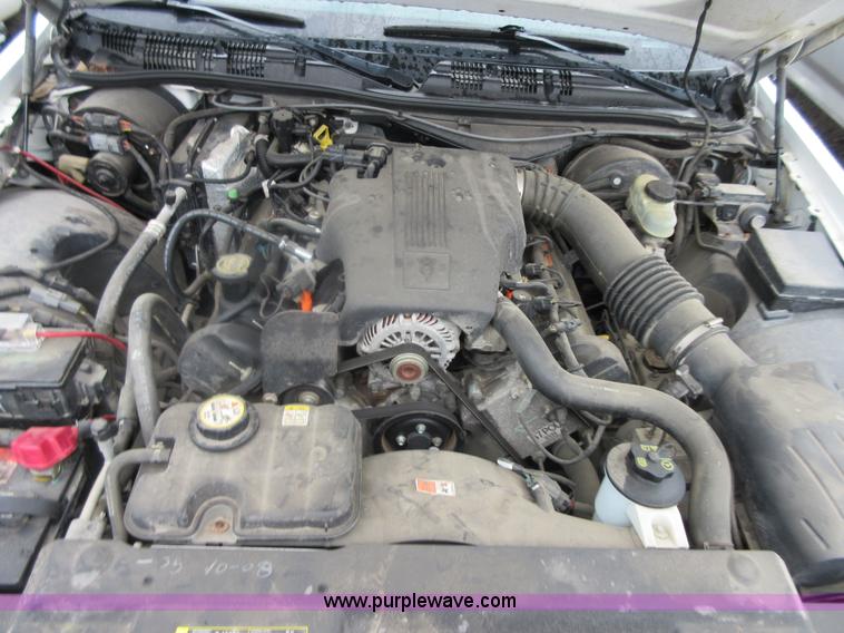image for item I2086 2004 Ford Crown Victoria Police Interceptor