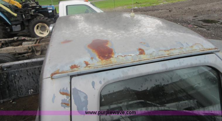 image for item I2087 1992 Ford F150 pickup truck