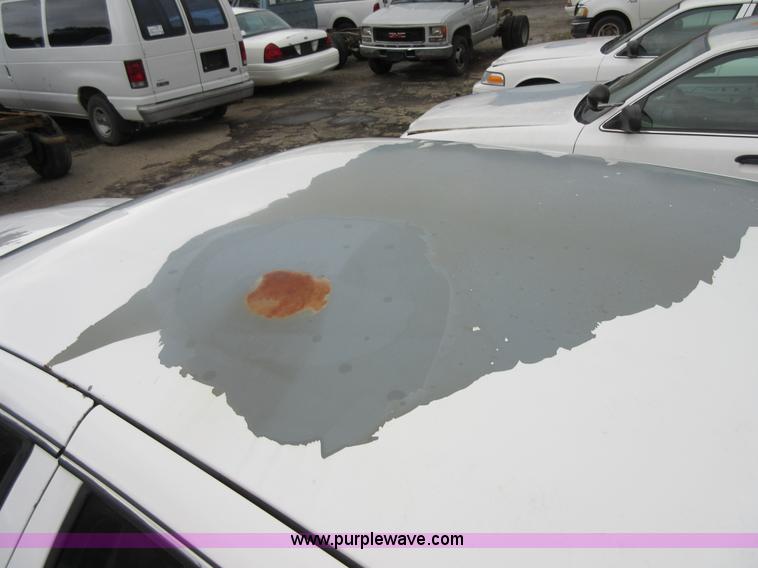 image for item I2089 2006 Ford Crown Victoria Police Interceptor