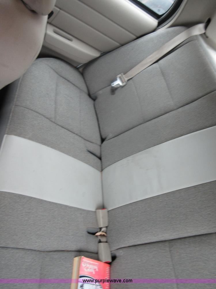 image for item I2089 2006 Ford Crown Victoria Police Interceptor