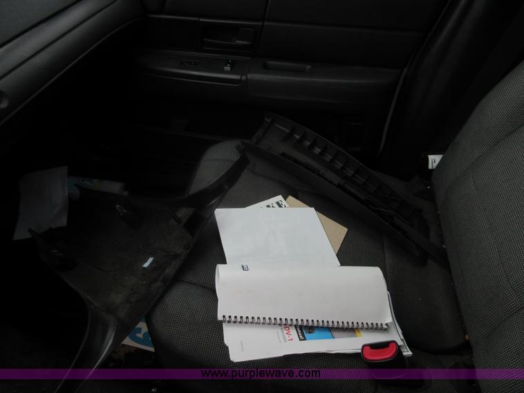 image for item I2091 2010 Ford Crown Victoria Police Interceptor