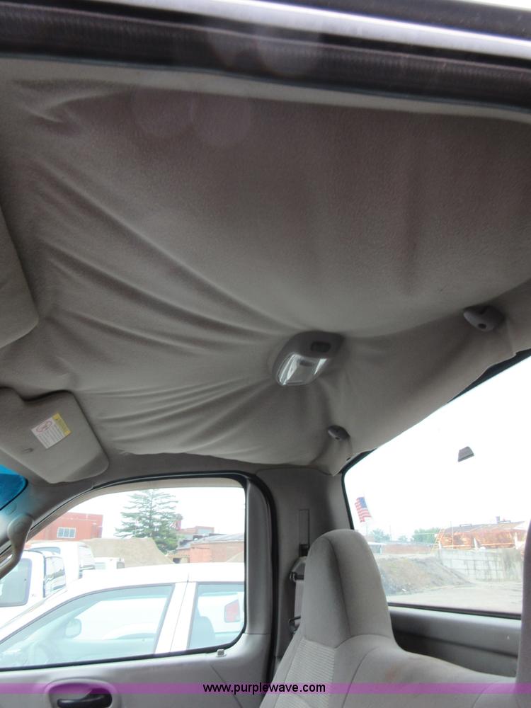 image for item I2092 1999 Ford F150 pickup truck