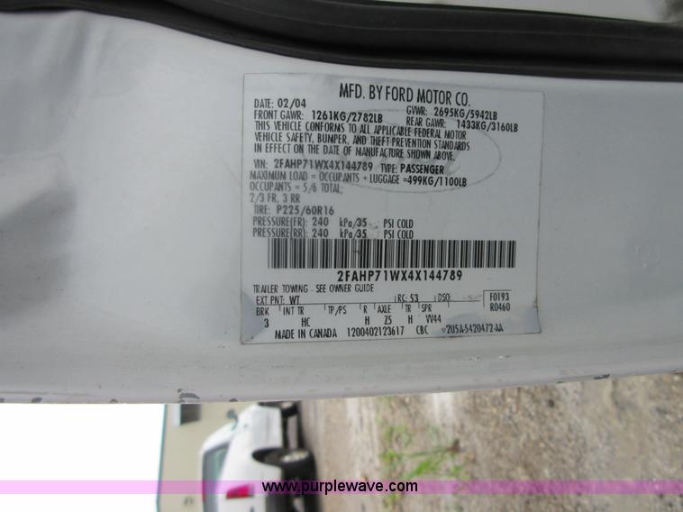 image for item I2093 2004 Ford Crown Victoria Police Interceptor