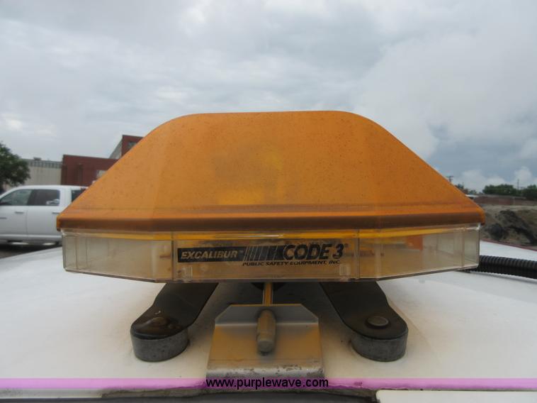 image for item I2094 2001 Chevrolet S10 pickup truck