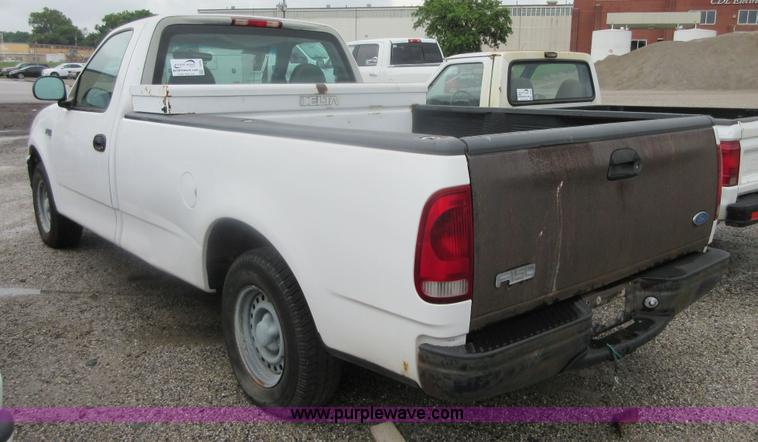 image for item I2095 1997 Ford F150 pickup truck