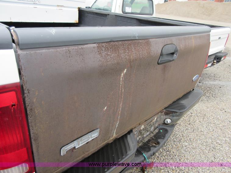 image for item I2095 1997 Ford F150 pickup truck