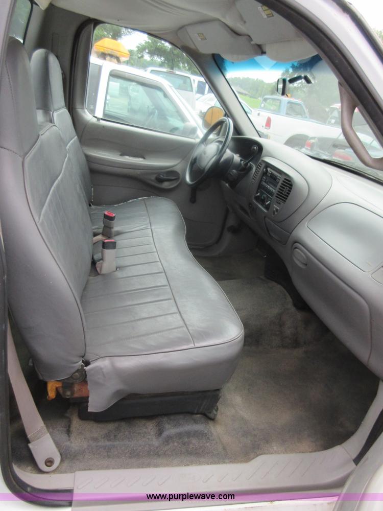 image for item I2095 1997 Ford F150 pickup truck