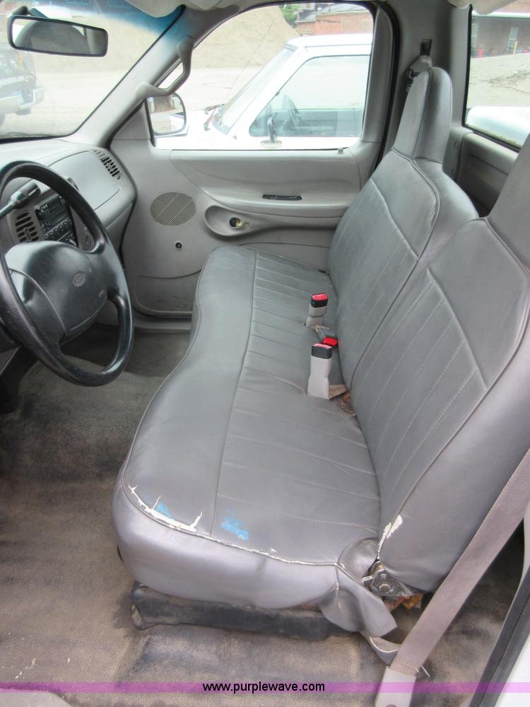 image for item I2095 1997 Ford F150 pickup truck