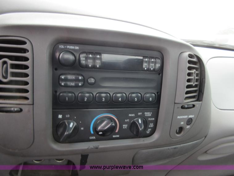 image for item I2095 1997 Ford F150 pickup truck