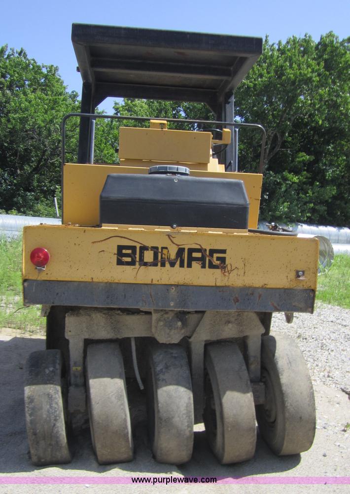 image for item I2109 Bomag BW12R pneumatic roller