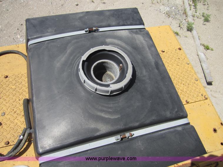 image for item I2109 Bomag BW12R pneumatic roller