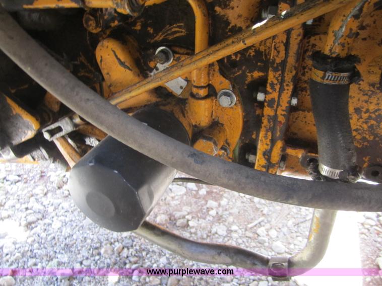 image for item I2111 1990 Ford 7710 tractor