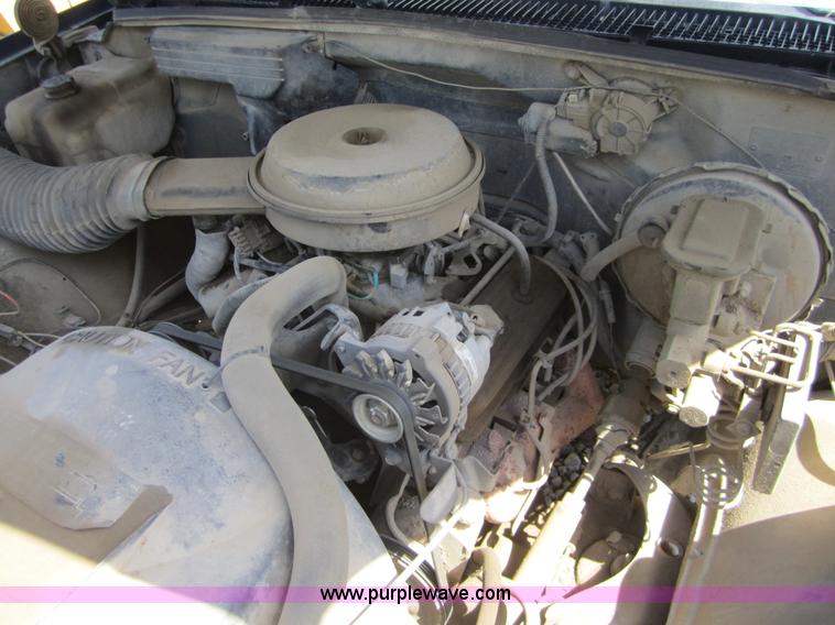 image for item I2112 1988 Chevrolet 1500 pickup truck