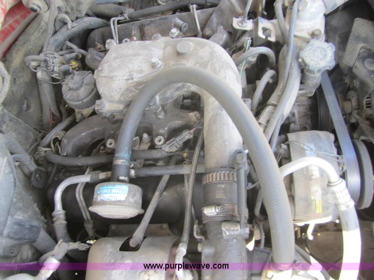 image for item I2113 1993 Chevrolet 3500 flatbed pickup truck