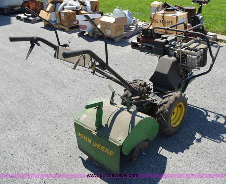 image for item I4502 John Deere 820R rear tine tiller