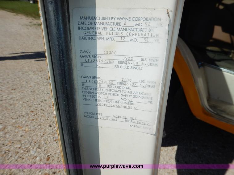 image for item J3752 1992 GMC Vandura G3500 bus