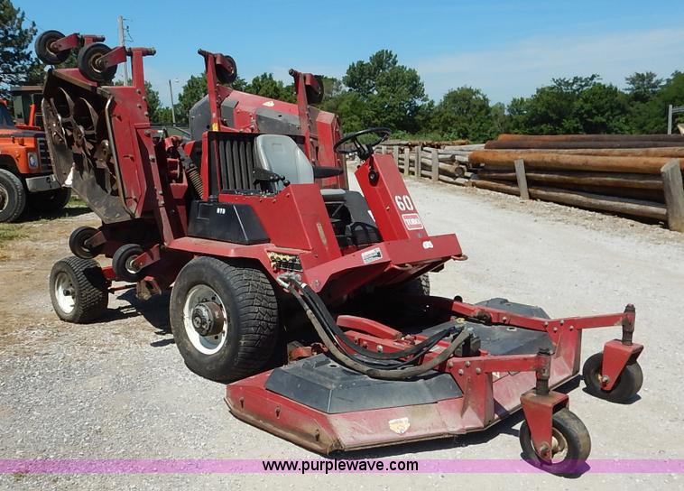 image for item J3753 Toro Groundmaster 580D lawn mower