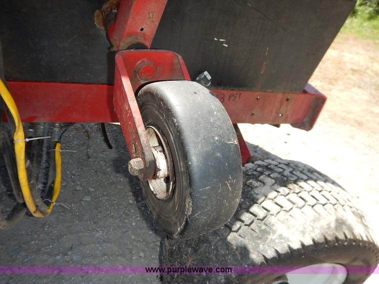 image for item J3753 Toro Groundmaster 580D lawn mower