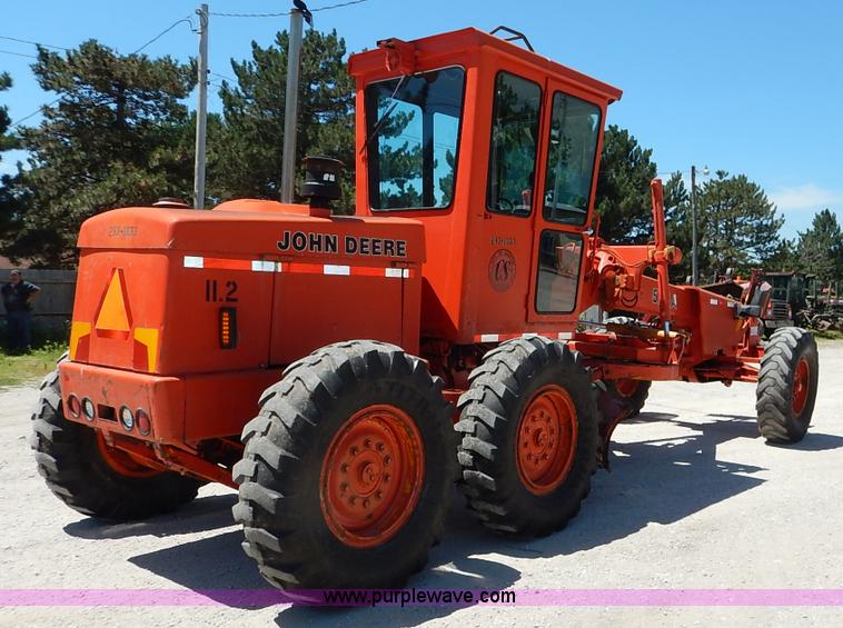 image for item J3756 1983 John Deere 570A motor grader