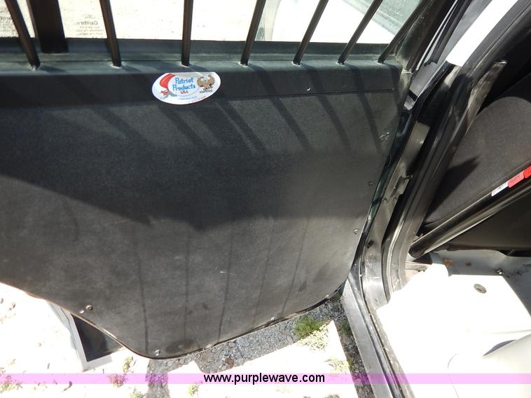 image for item J3762 2010 Ford Crown Victoria Police Interceptor