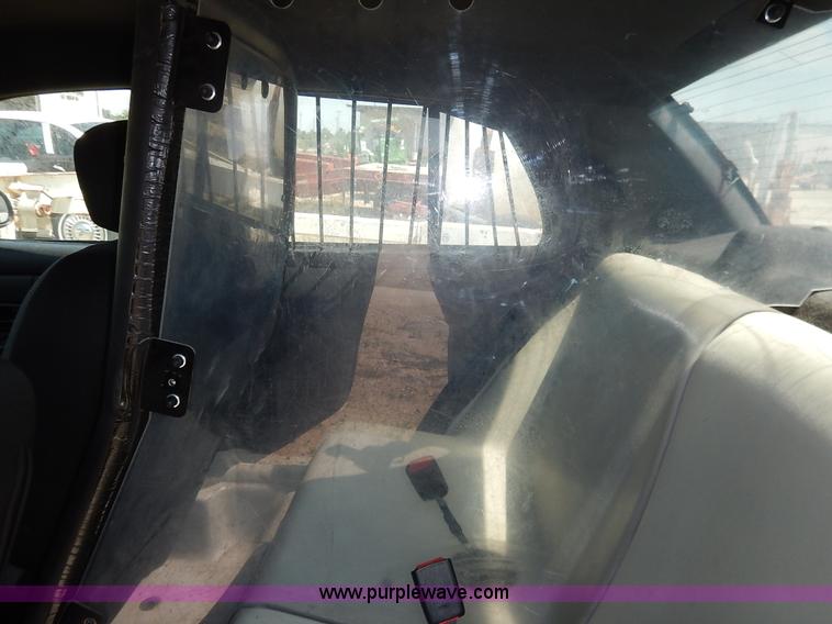 image for item J3762 2010 Ford Crown Victoria Police Interceptor